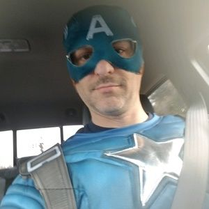 Meet your Posher, Roy